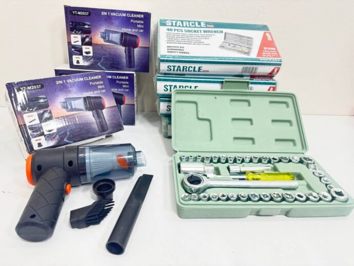 caisse 40p + aspirateur  علبة مفاتيح +مكنسة كهربائية صغيرة