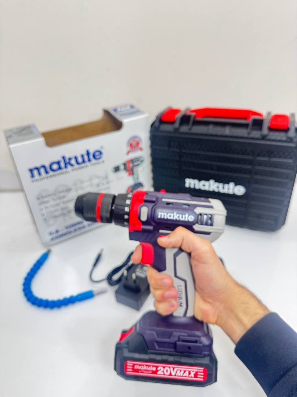visseuse makute 20V originale + flexible هدية - الصورة 4